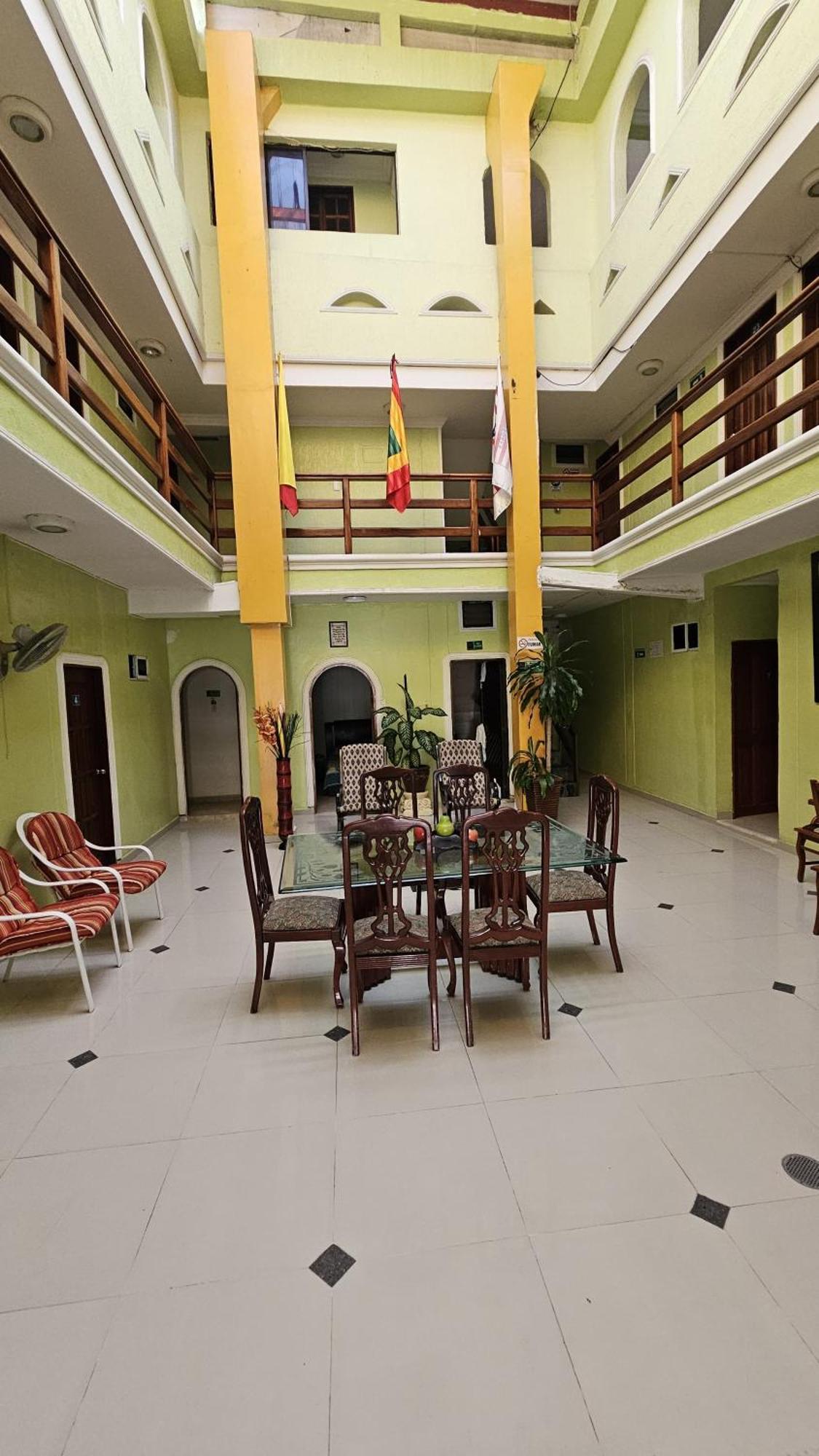 Hotel Barranquilla Inn Buitenkant foto